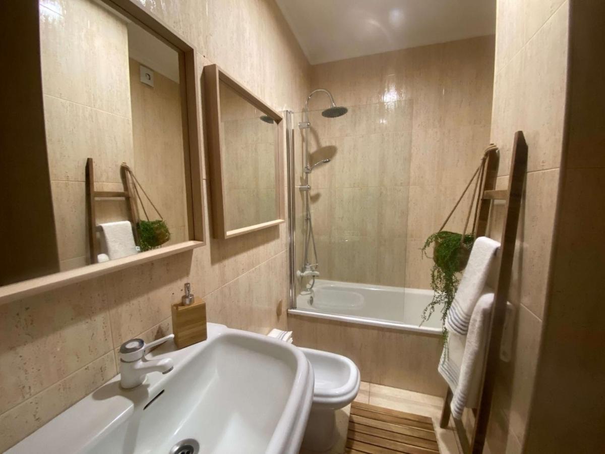 Samil55 Apartment Виго Екстериор снимка